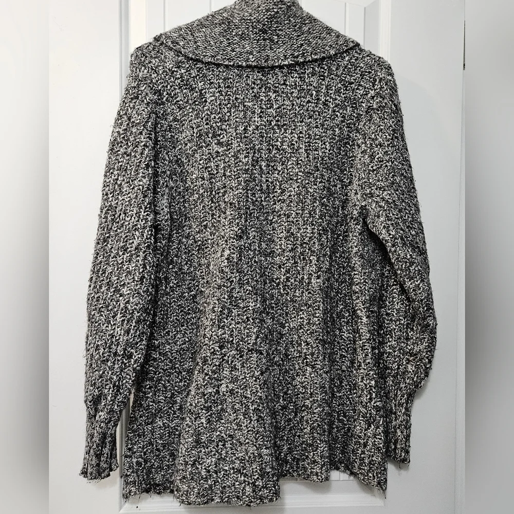 DKNY Jeans Gray/Black Knit Women's Cardigan Plus Size 14/16 - Picture 2 of 5